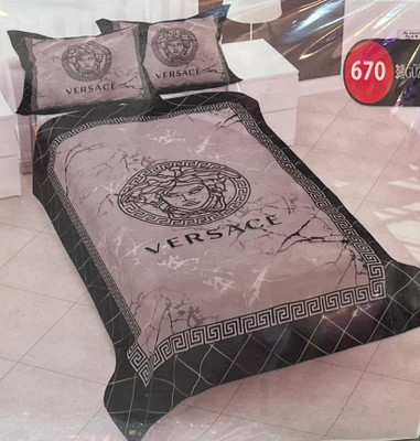 ست روتختی طرح ورساچه سه بعدی گوزل کد 670 یک نفره و دو نفره